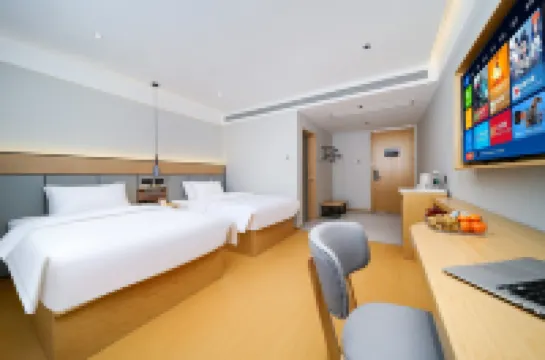 雲享飯店（開封宋城路高鐵站店）