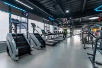 Ruixiang Hotel (Wuchuan New World Plaza Branch) - Gym