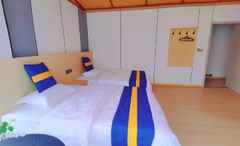 Libo Xiaoqikong Xinshan Boutique Stay (Ximen)