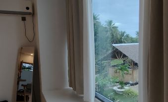 Diving Addiction Resort(BBC Beach)