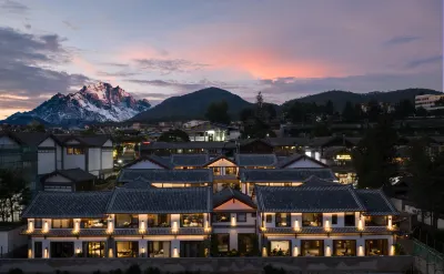 The Old Town of Lijiang | Le Manson · LaMaison · Aesthetic Manjing Resort Hotels near Square Market