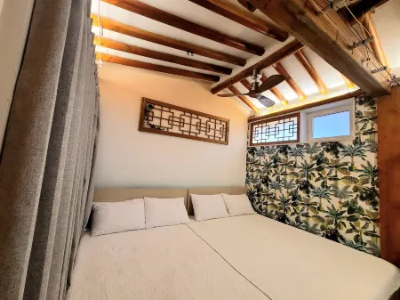 'Hanok Hanok' Boutique Stay Seoul - 2Min from Gyeongbokgung Palace Station