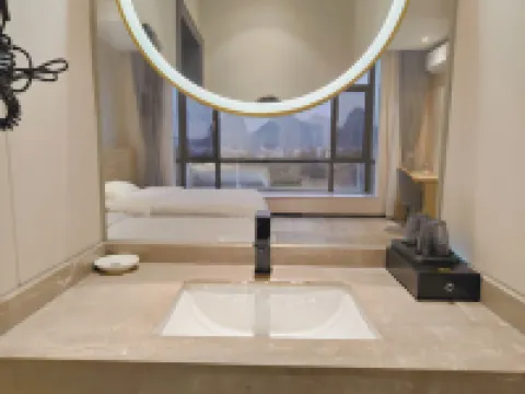 Sippo Hotel 荔浦のホテル