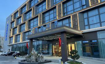 Yancheng Harbour Hotel