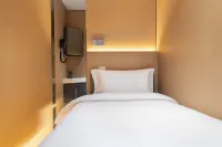 Magpie Youth Hotel (Beijing Zhongguancun Suzhou Street Subway Station Branch)