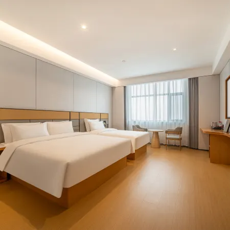 Licheng Huasheng International Hotel (Hotan Railway Station Branch)