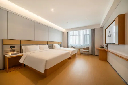 Licheng Huasheng International Hotel (Hotan Railway Station Branch)