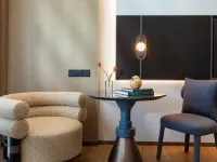 voco SANYA DADONGHAI by IHG Hotels near Luhuitou Park