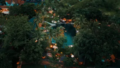 Xishuangbanna Peacock Valley Hot Spring VILLA Resort Hotels in 