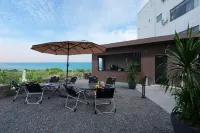 Kite Sea View Courtyard Hotels near Weizhou Island