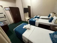 Sapphire Hotel Hotels near Aqualand