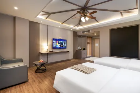 Meitu Hot .Spring Hotel (Emeishan High-speed Railway Station Baoguosi Branch)