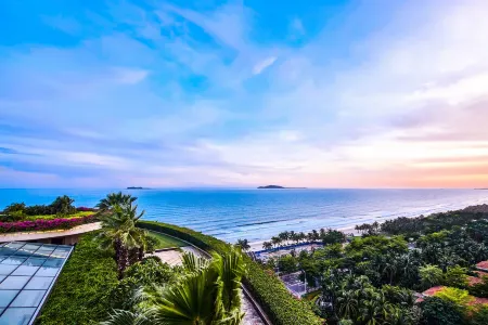 Ocean Sonic Resort Sanya Отели рядом с достопримечательностью «Xidao Wharf»