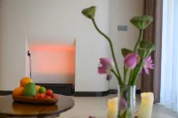 Yujianhai · Oceanfront First-Row Seaview Smart Vacation Boutique Inn (Shuanglang Erhai Branch)