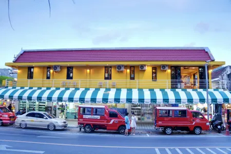 Bed&Beach Hostel Karon