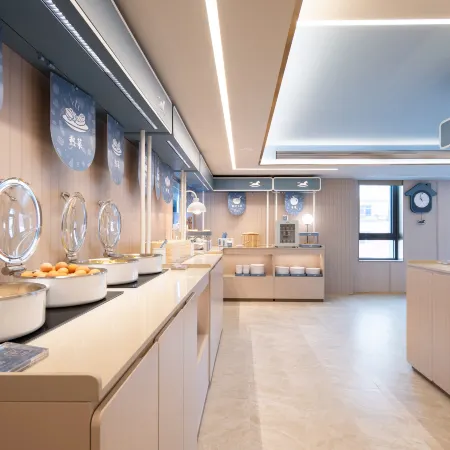 HanTing Hotel (Shenyang Baogong Street Subway Station) Отели рядом с достопримечательностью «Теси»