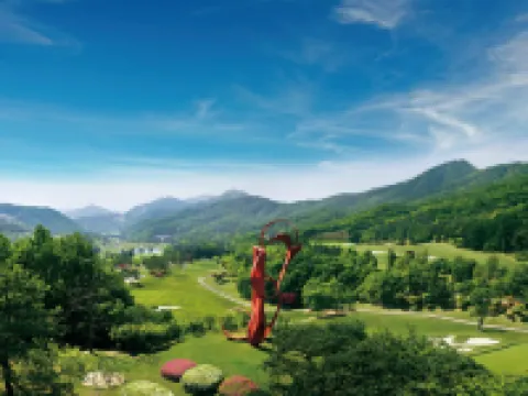 Oak Valley Resort Hills Village 原州市のホテル