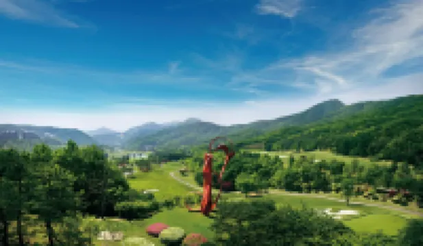 Oak Valley Resort Hills Village