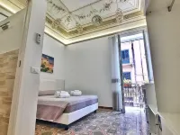Ai Quartieri Hotels near The Praetorian Fountain