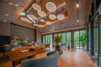 Radisson Manor, Anjiao, Wuzhou