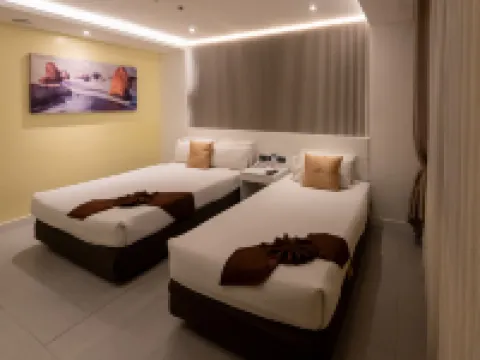 โรงแรมคาสเซิลพีค โรงแรมในเซบู