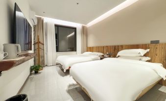 Qinglinwan Homestay