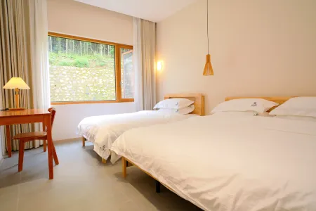 Qiye Forest Homestay Отели рядом с достопримечательностью «Liuba Old Street»