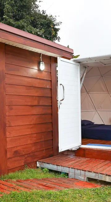 เต็นท์โดม