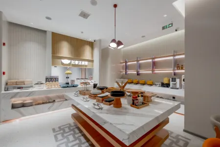 Homeinn Selected Hotel (Wuhu University Town High-tech Zone Administrative Committee) Отели рядом с достопримечательностью «Anhui Normal University Qijiang College (Wenjin Campus)»