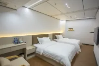 Yayi Apartment (Country Garden Yangrun Creek Valley Branch, Sha Tin) - Varme kilder