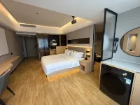 Mumianwan Audio-visual Apartment (Shenzhen Futian Fuhua Road) - 2-Star