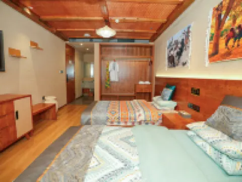 Artux Senhuan Hotel (Tianmen Scenic Area) Hotels in Artux