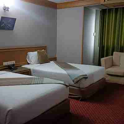 โรงแรม ปทุมธานีเพลส Rooms