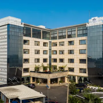 The Pearl Jabi Lake Hotels near Jabi Park