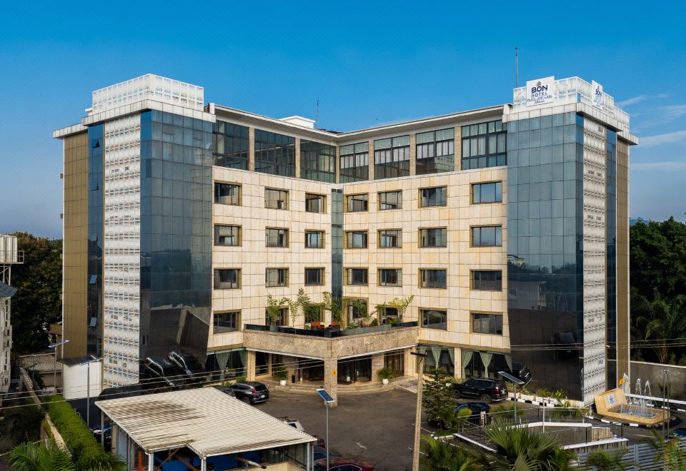 hotel overview picture