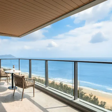 Hill & Sea Hotel