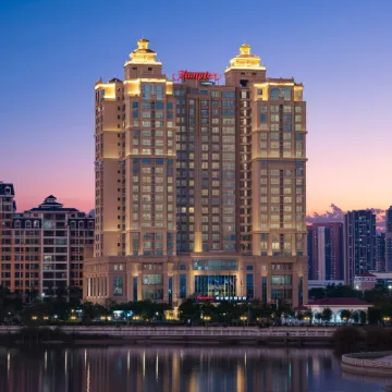 Hampton by Hilton  Zhuhai Doumen 珠海市斗門区僑立中医院周辺のホテル