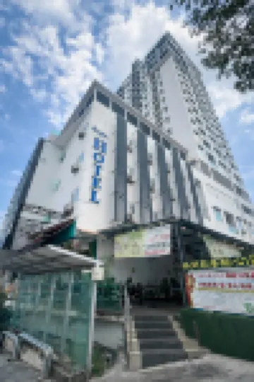 Avatel Jelutong Hotel di 