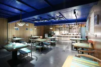 Luyi Qiqi L Hotel - breakfast