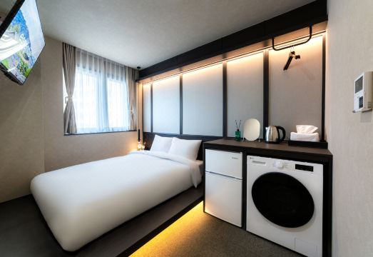 해치 스테이 내부