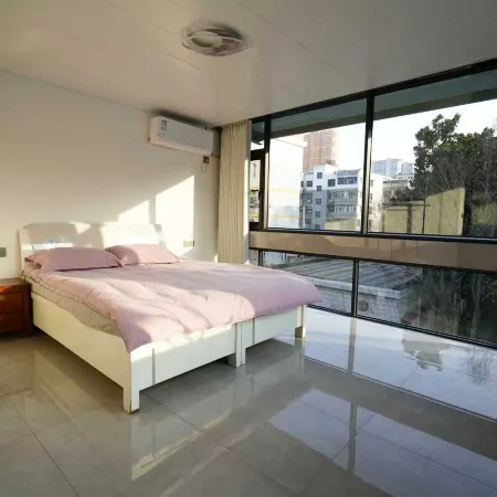 Yunya Bingzhan Homestay (Longmen High-Speed Railway Station)