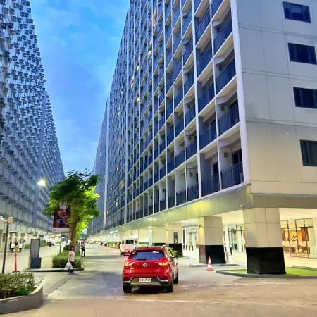 Shore 2 Residences - Takya's Staycation