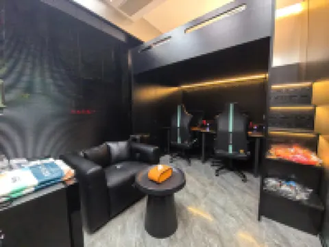 Junlong Premium E-sports Hotel (Renmin West Road)