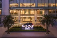 voco Scenia Bay Nha Trang by IHG - Infinity Pools