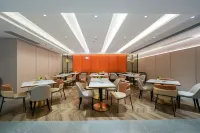 Home Inn Premium (Quanzhou Puxi Wanda Plaza Branch)