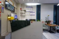 Linquan Aixin Hotel