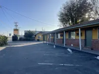 加利福尼亞莫德斯托橡樹汽車旅館 斯坦尼斯勞斯縣住宿飯店