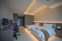 Yiyang Lugu Lake Hotel - balcony