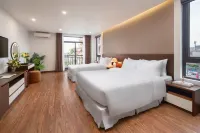 Marina Hotel