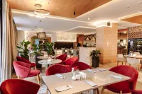 Erbelia by Vasta Rosa Khutor Hotel - พร้อมอาหารเช้า